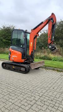 Kubota U27-3